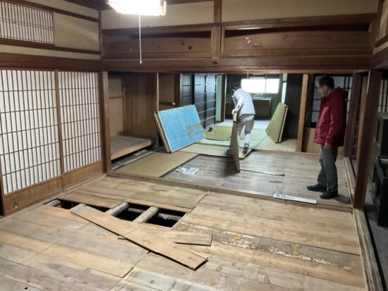小倉の宿　リノベーション工事が始まりました。